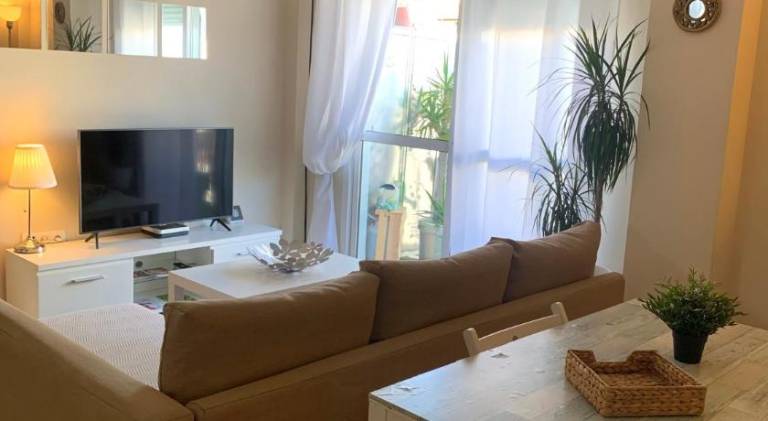 Holiday apartment with patio — photo 2