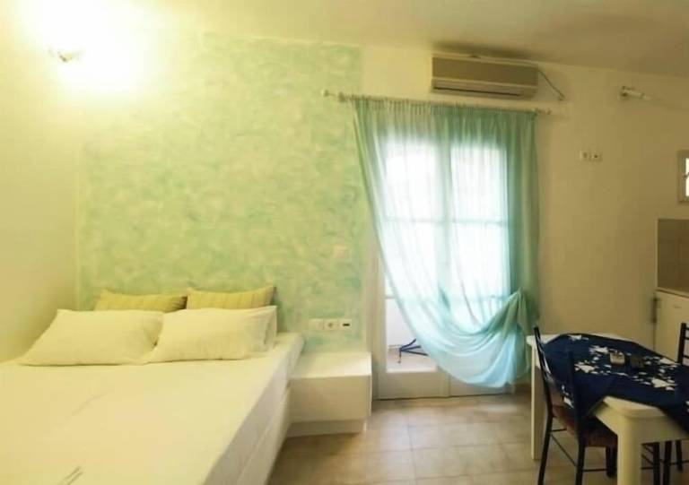 Aparthotel Io