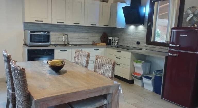 House with 2 rooms for 6 persons — photo 3
