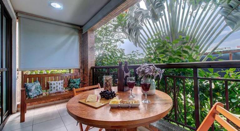 Holiday apartment with pool — photo 4
