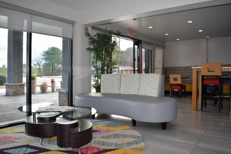 Quality Inn Calhoun North I-75 — photo 2