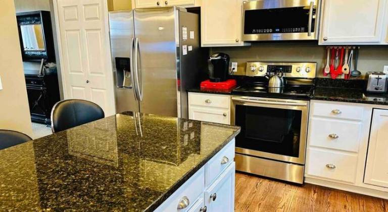 Spacious vacation home | Pet-friendly — photo 5