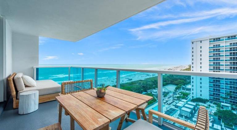 Apartment with jacuzzi | Near Miami Beach Botanical Garden | Close to the beach | Dogs allowed — photo 5