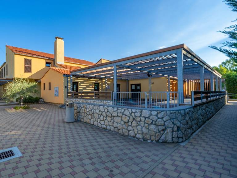 Namiot Lopar, Croatia