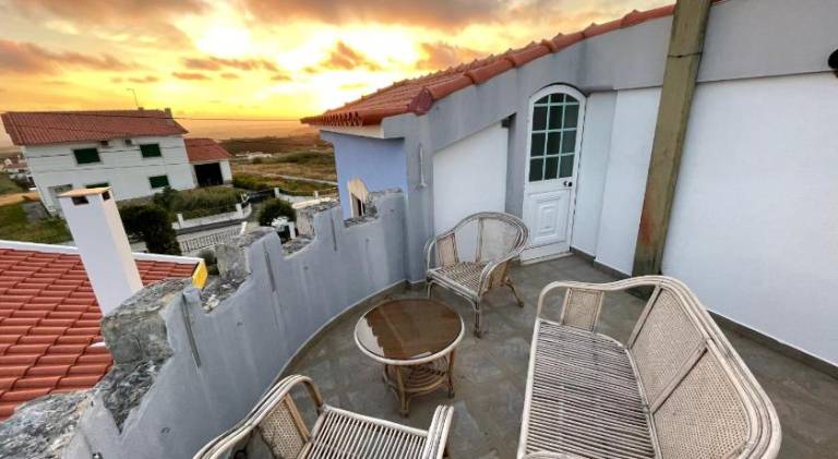 Wonderful rental apartment with pool, yard & terrace | Suitable for remote work | Dogs allowed — photo 3