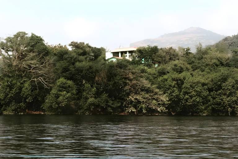 Bhagat's Lakeview villa in Nashik