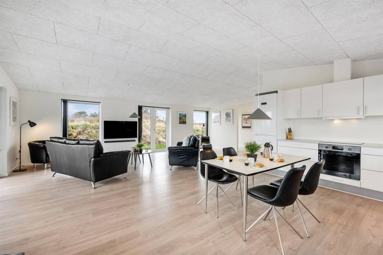 Fully equipped nice house with sauna & terrace | Pets are welcome — photo 5