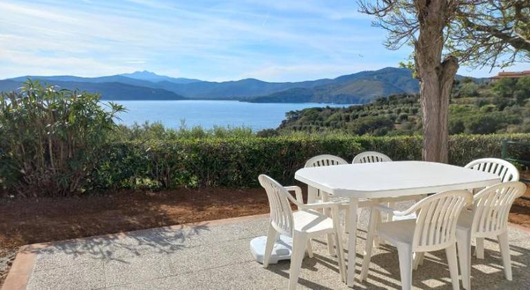 Lovely holiday apartment with terrace, barbeque & garden | Close to the beach | Pets are welcome — photo 5
