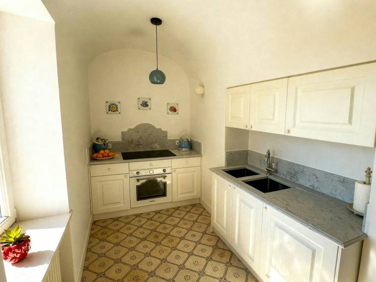 Mediterranean house with Amalfi Coast view — photo 5