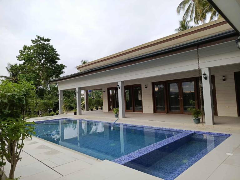 Ample vacation home | Pets are welcome in Puerto Princesa