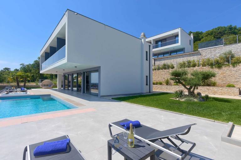 Vila  Veprinac