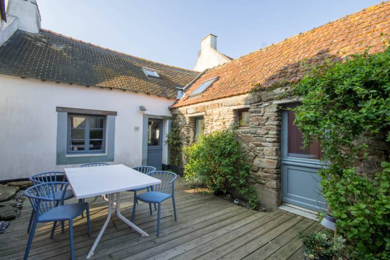 Charming gite with garden & terrace | Pets are welcome — photo 2