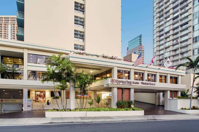 DoubleTree by Hilton Alana - Waikiki Beach in Wai