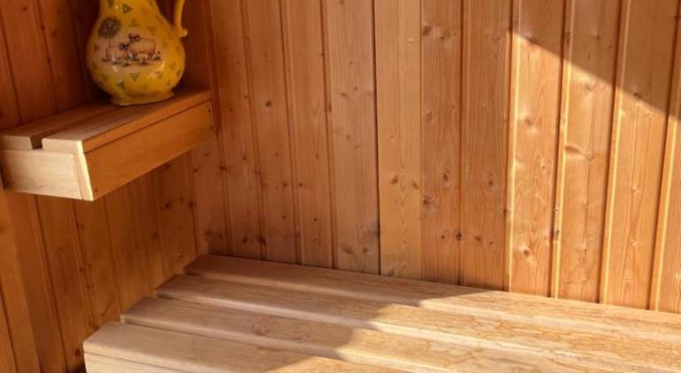 House with sauna & hot tub — photo 4