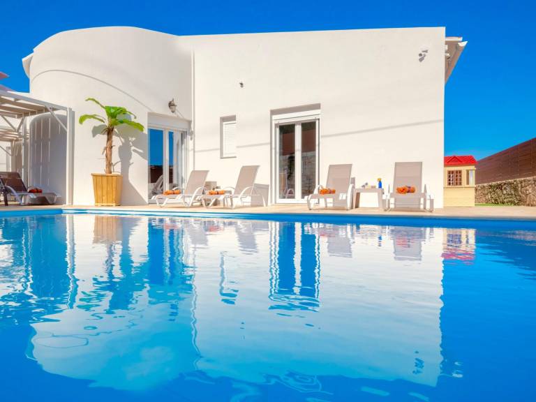 Ferienhaus in Skaleta, Kreta für max. 14 Personen Ferienhaus in Skaleta, Kreta für max. 14 Personen