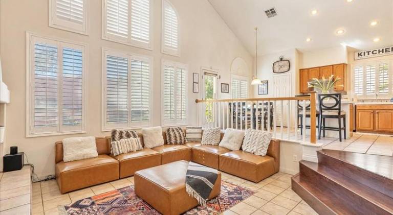 Wonderful villa with pool & hot tub | Pets are welcome — photo 3