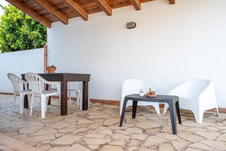 Apartment 'Casa Gaia nel Val di Noto' with Private Pool, Wi-Fi & Air Conditioning — photo 2