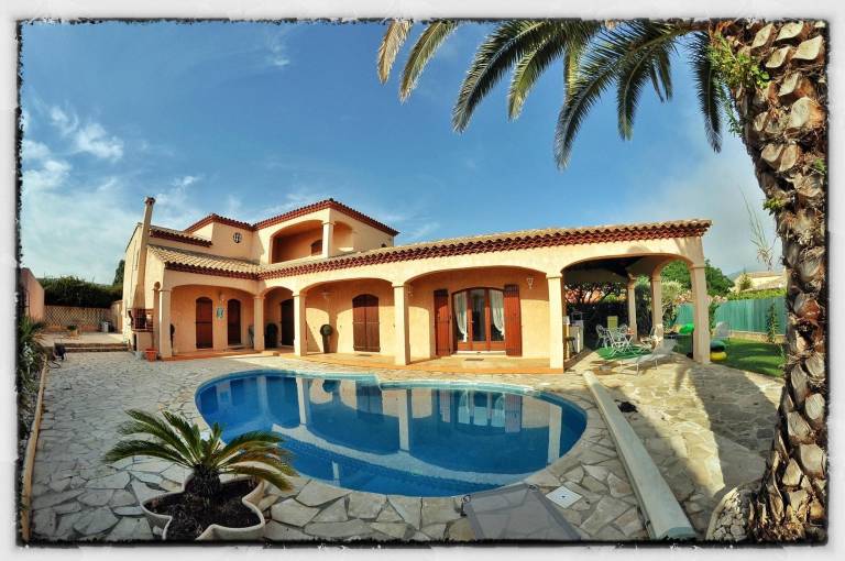 Villa  Saint-Cyr-sur-Mer