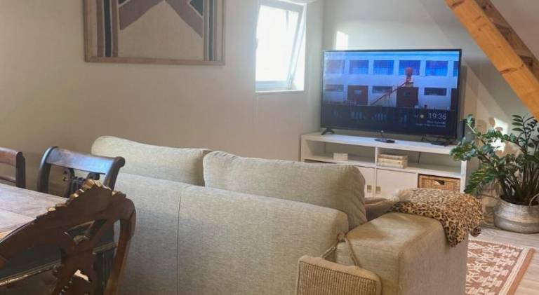 Rental apartment with patio | Pets allowed — photo 2