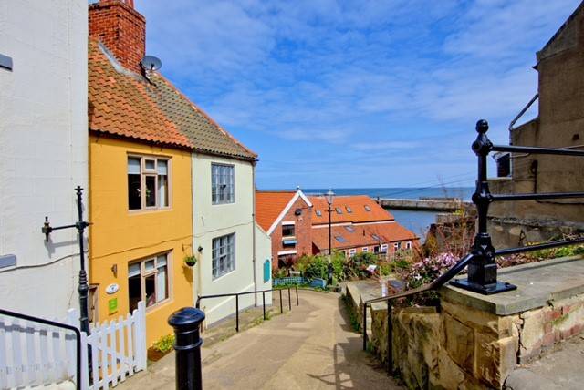 Cottage with 2 rooms for 4 persons in Whitby
