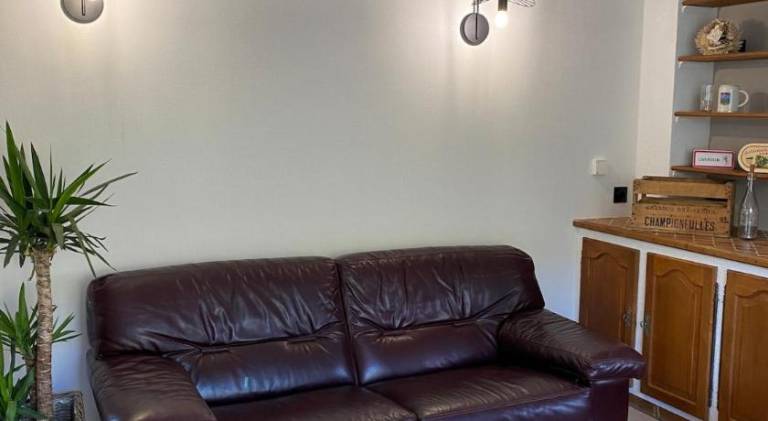 House with 2 rooms for 5 persons — photo 4
