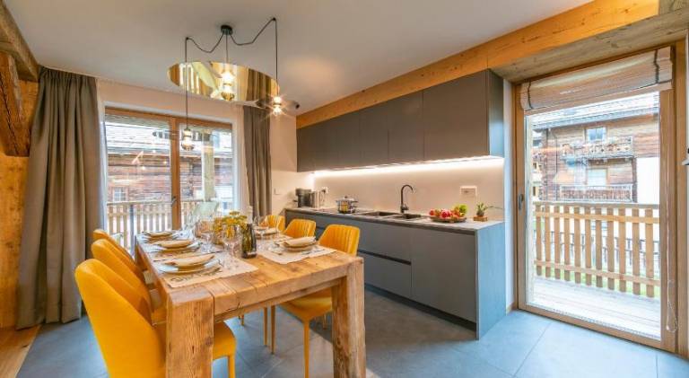 Charming holiday apartment with sauna, yard & patio | Ski nearby | Pet-friendly — photo 2