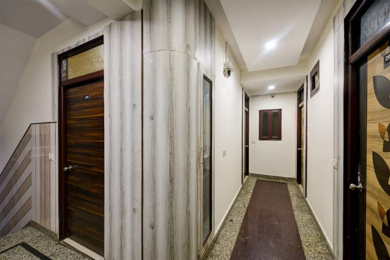 Hotel Lookout stay Delhi IGI Airport — photo 3
