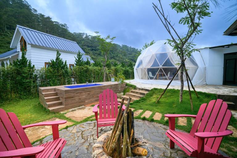 Vacation home with pool, BBQ & garden | Good for workation in Da Lat