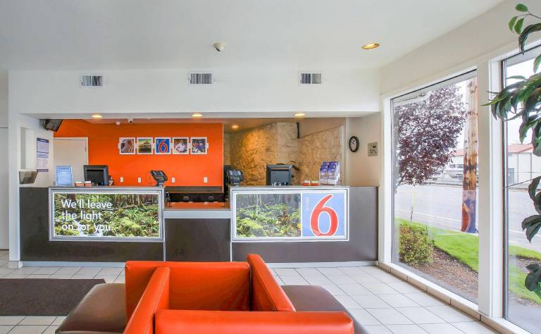 Motel 6 Coos Bay, OR — photo 5