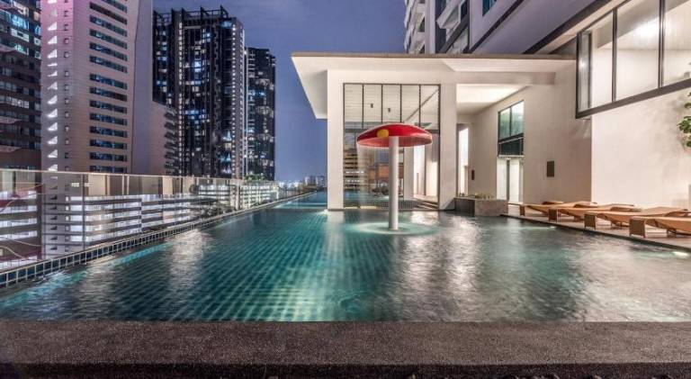 Serviced apartment with terrace, jacuzzi & garden | Pet-friendly — photo 3