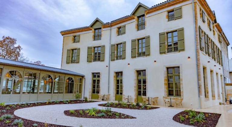 La Villa Serra - Appartements — photo 3