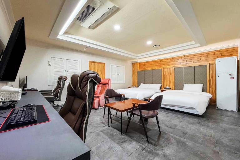 Hotel Carlton