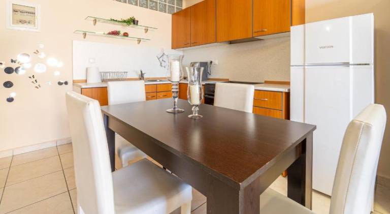 Rental apartment with terrace | Suitable for remote work — photo 3