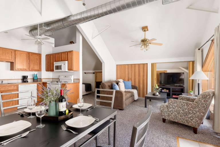 Condo  Saint Mary's