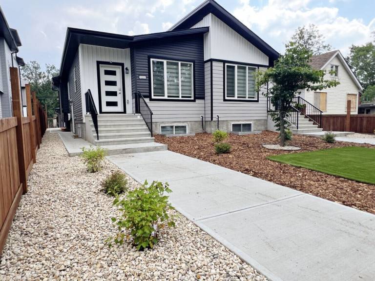 House Spruce Avenue
