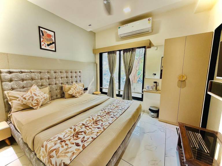 Hotel RV Residency in Ahmedabad