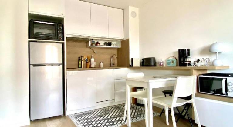 Holiday apartment with patio — photo 3
