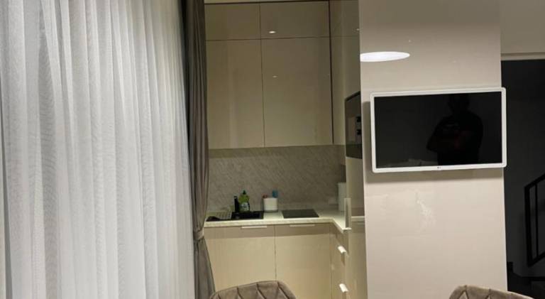 Rental apartment with pool — photo 5
