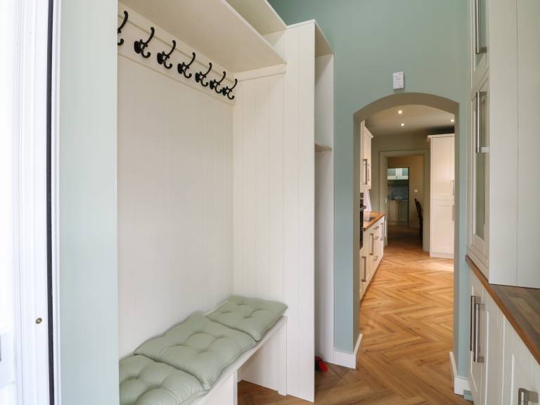 Child-friendly cottage with yard & terrace | Pets allowed — photo 3