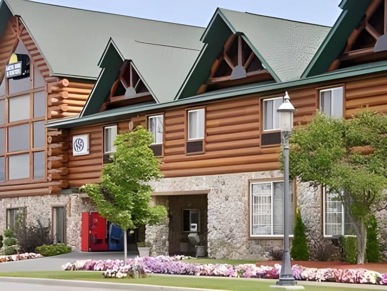 Days Inn by Wyndham Mackinaw City/Bridgeview Area in Mackinaw City, MI