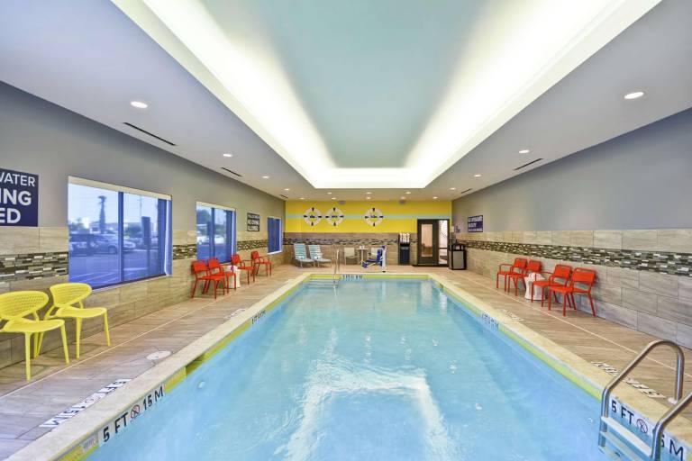 Tru by Hilton Sumter — photo 5