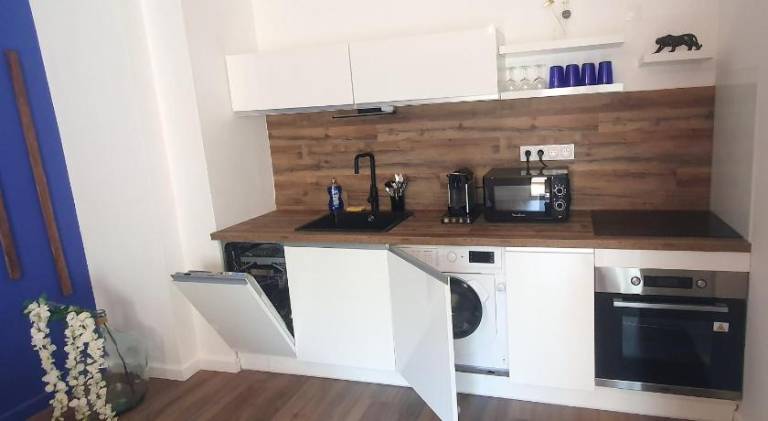 Apartment with 1 room for 4 persons — photo 4