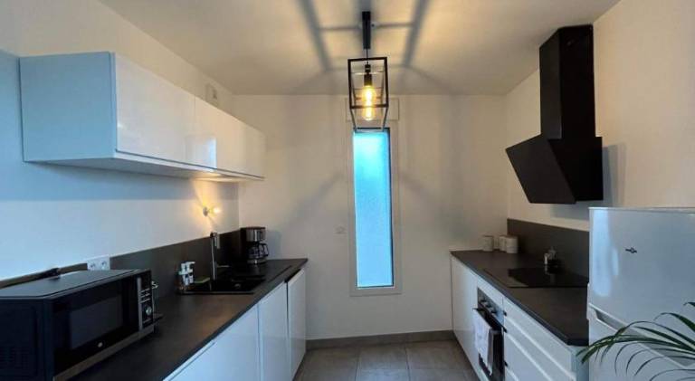 Fully equipped beautiful apartment with terrace | Pets allowed — photo 4