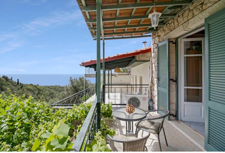 Studio Apartment 'With Sea View' with Sea View, Wi-Fi and Air Conditioning — photo 2