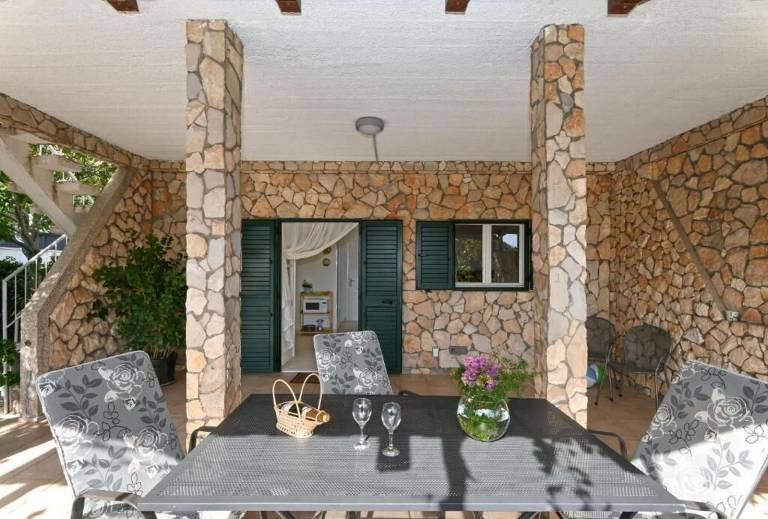 Apartment with terrace | Garden view | Next to the beach | Pets are welcome — photo 4