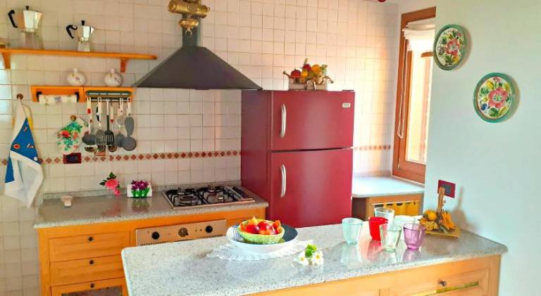 Rental apartment with 4 rooms for 12 persons — photo 5