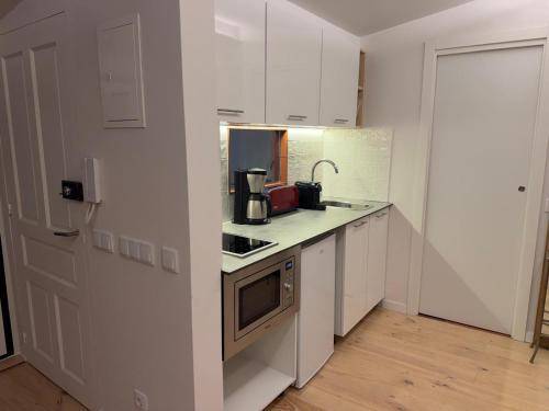 Apartment with patio | Pet-friendly — photo 5