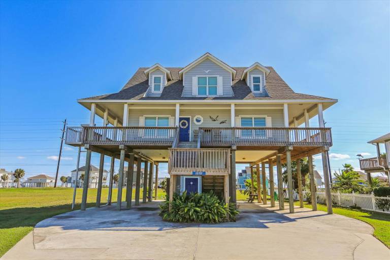 Cottage By The Sea in Galveston, TX