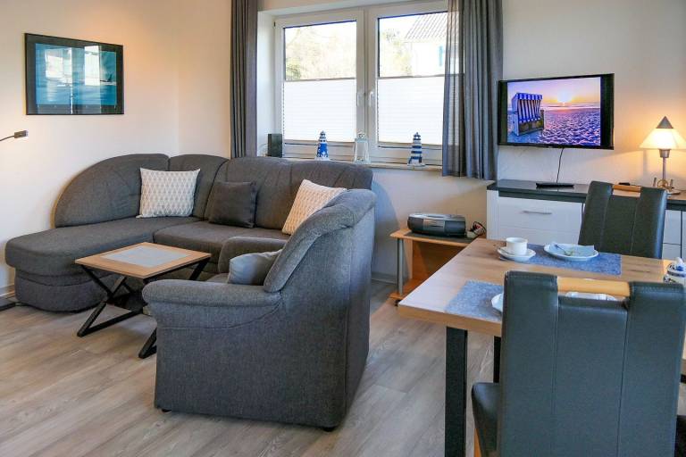 HS01 Ferienwohnung Haus Seewind Cuxhaven Strandnah mit Balkon WLAN Parkplatz in Cuxhaven