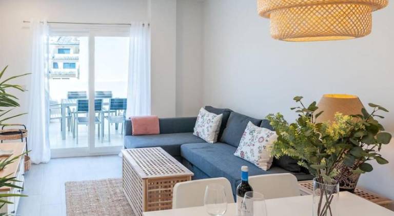 Wonderful rental apartment with pool | Close to the beach | Dogs allowed — photo 2